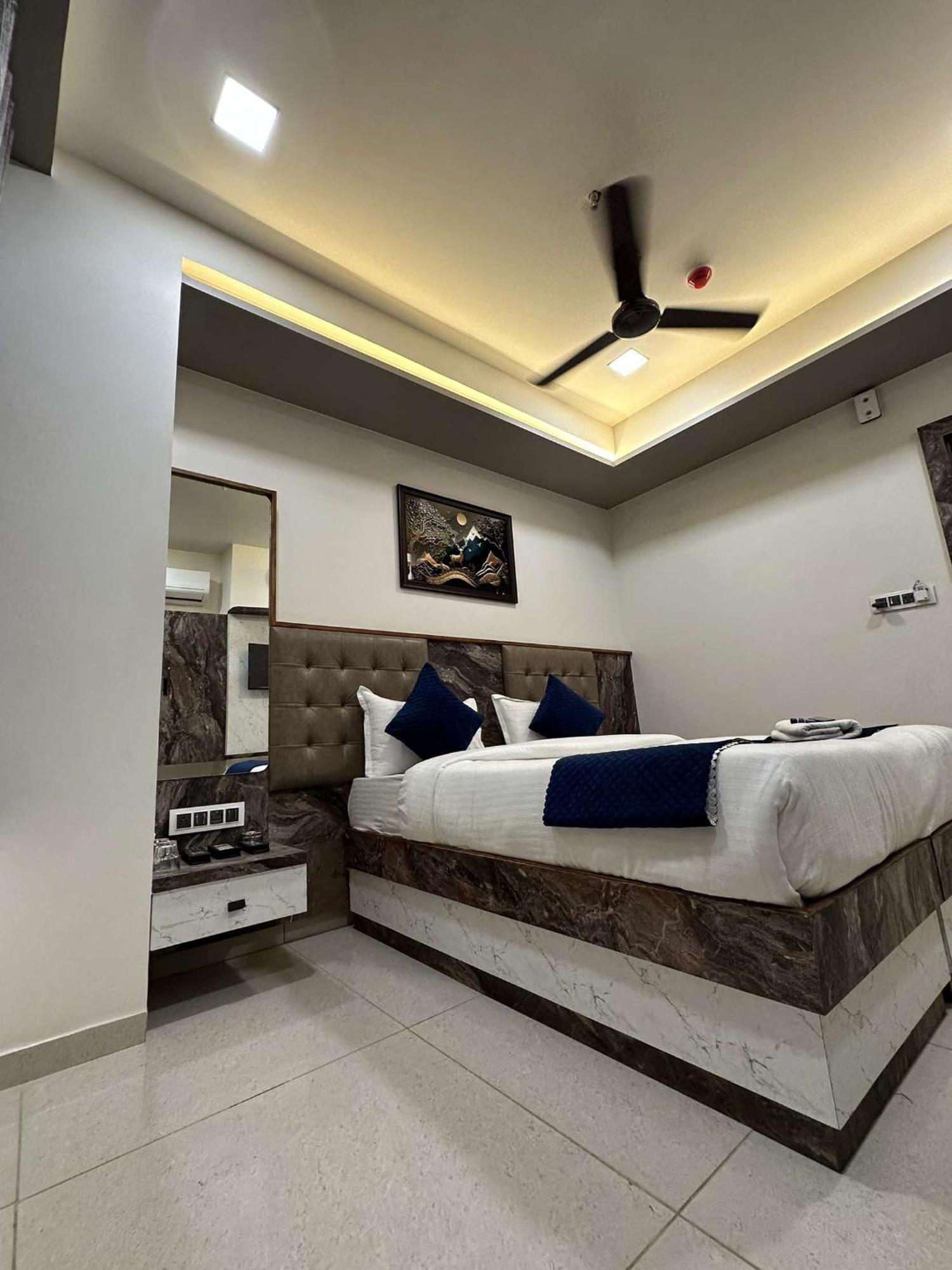 Hotel E Classico 巴夫那加尔 外观 照片